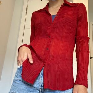 Vintage red crinkle blouse